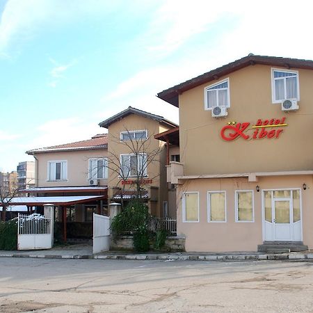 Hotel Kibor Gulubovo  Luaran gambar